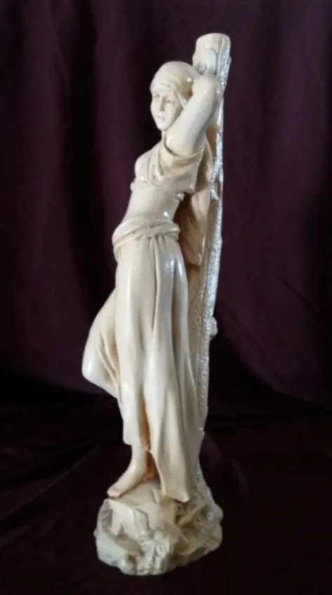 Διακοσμητικό αγαλματίδιο, κορίτσι με στάμνα