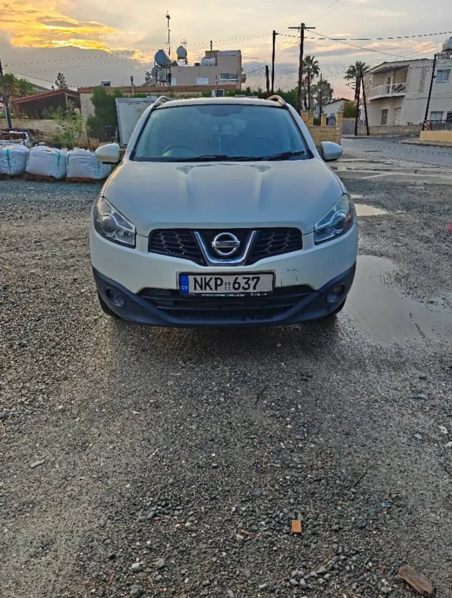 NISSAN QASHQAI